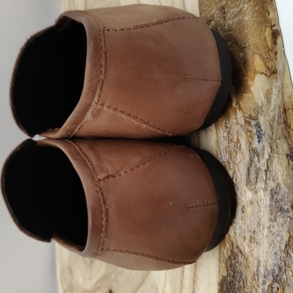 Born Brown Leather Loafers, Size 8M - Picture 5 of 10